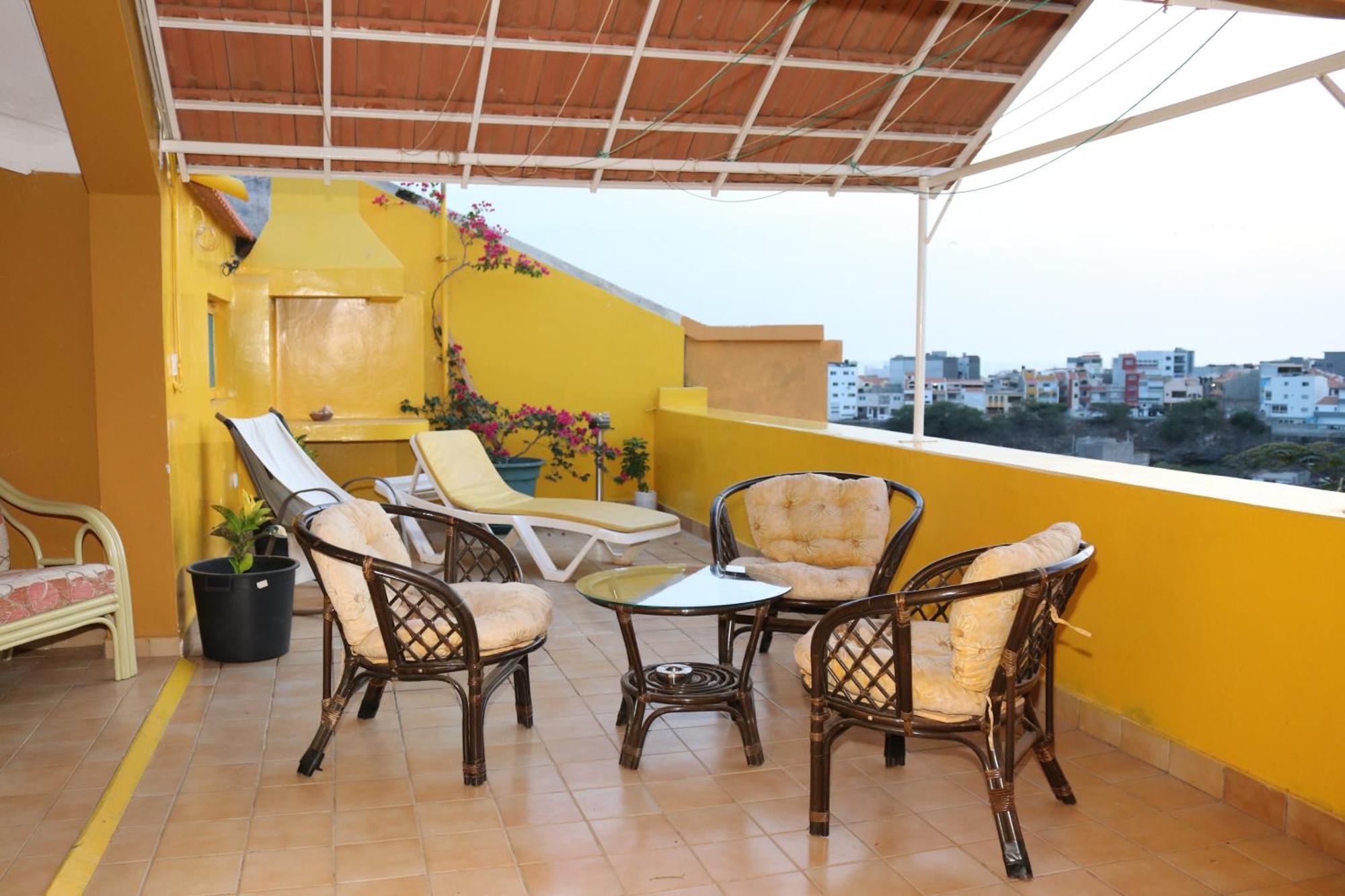 O Jardim Do Vinho, Ac Bed and Breakfast Πράγια Εξωτερικό φωτογραφία